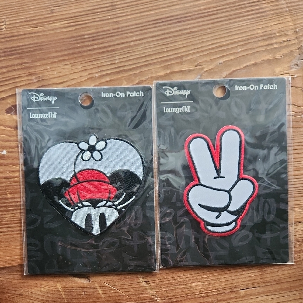 NWT Loungefly Disney Minnie Mouse and Peace Sign Patches - Black, White, Red